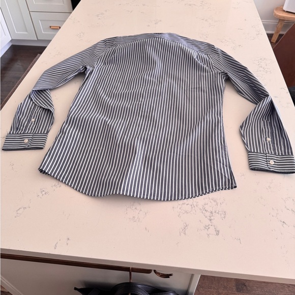 Gap casual striped Oxford button down shirt NWT - Picture 4 of 10